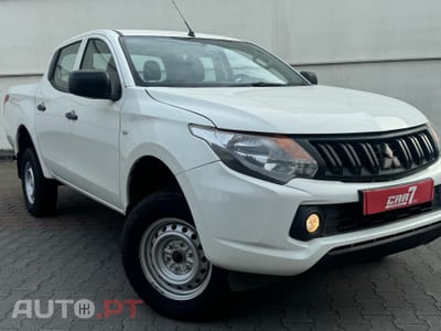 Mitsubishi L200 2.4 DI-D CD Campera 4WD