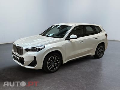 BMW iX1 eDrive20 M Sport