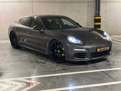 Porsche Panamera S e-Hybrid