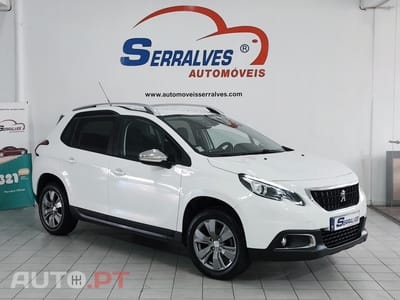 Peugeot 2008 1.2 PureTech Style