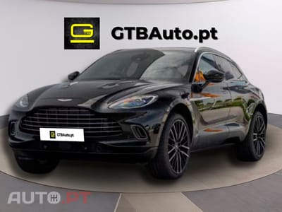 Aston Martin DBX V8
