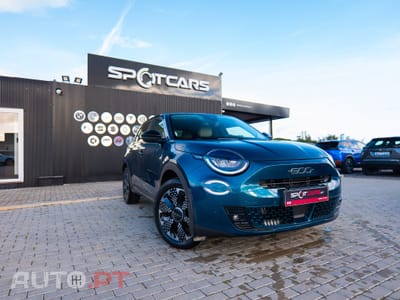 Fiat 600 1.2 Hybrid La Prima