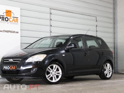 Kia Ceed 1.6 CRDi EX