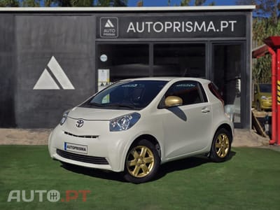 Toyota iQ 1.0 VVT-i