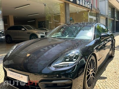 Porsche Panamera 4 E-Hybrid