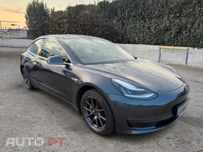Tesla Model 3 Long Range AWD Dual Motor