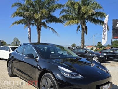 Tesla Model 3 Long-Range Dual Motor AWD