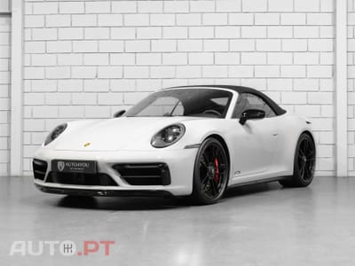 Porsche 992 Carrera 4 GTS PDK