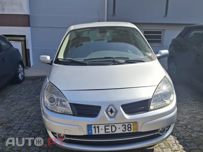 Renault Scénic 1.5 dvi exclusiv