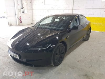 Tesla Model 3 Tração Traseira Premium