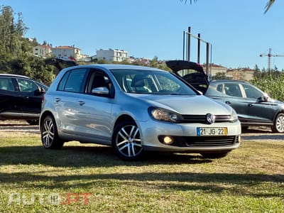 Volkswagen Golf VI 1.6 TDi Confortline