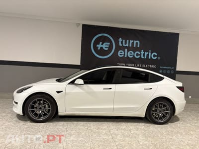 Tesla Model 3 Standard Range Plus RWD