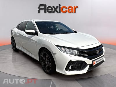 Honda Civic 1.0 i-VTEC Elegance CVT Navi