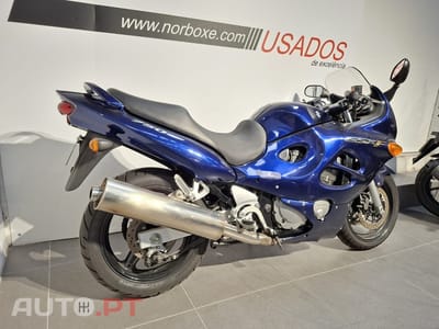 Suzuki GSX 750