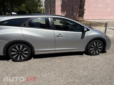 Honda Civic Tourer 1.6 i-dtec elegance connect navi