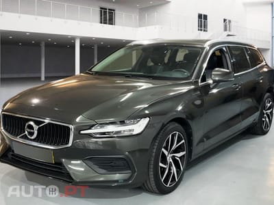 Volvo V60 2.0 T4 Momentum Plus
