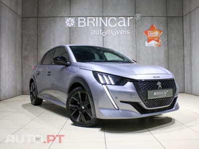 Peugeot 208 1.2 PureTech GT EAT8