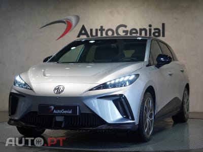 MG MG4 64 kWh Luxury