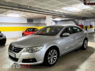 Volkswagen Passat CC 2.0 TDi