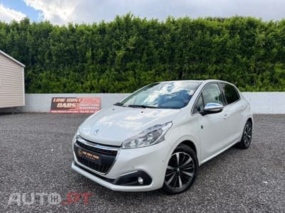 Peugeot 208 1.2 PureTech GT Line