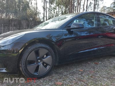 Tesla Model 3 Standard Range Plus RWD