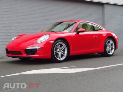 Porsche 911 Carrera