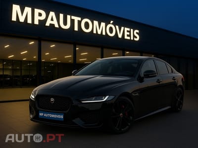Jaguar XE 2.0 D200 R-Dynamic Black