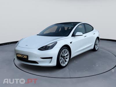 Tesla Model 3 Standard Range Plus RWD