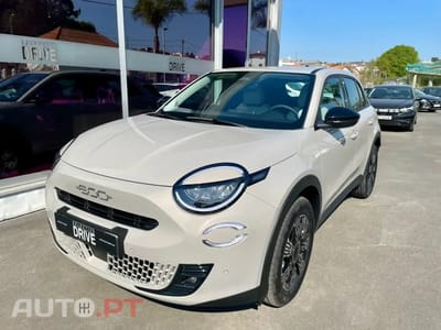 Fiat 600 1.2 Hybrid Icon