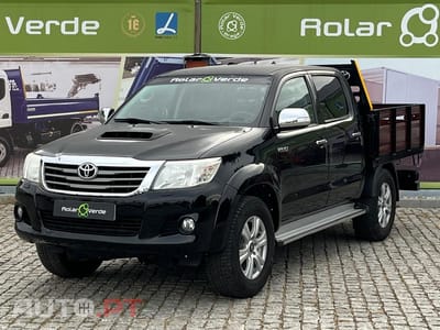 Toyota Hilux 3.0 D-4D 4WD CD Tracker CA