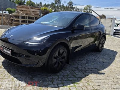 Tesla Model Y Long Range Tração Traseira Premium