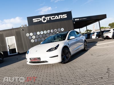 Tesla Model 3 RWD