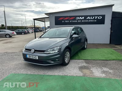 Volkswagen Golf 1.6 TDi Confortline