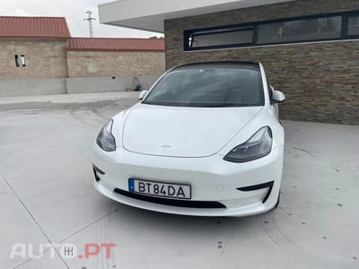 Tesla Model 3 RWD