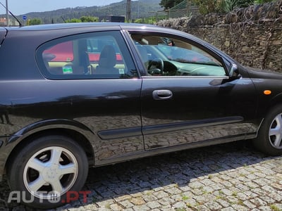 Nissan Almera Hatchback 1.5 Luxury (90cv)