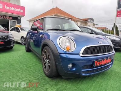 MINI Cooper Cooper D