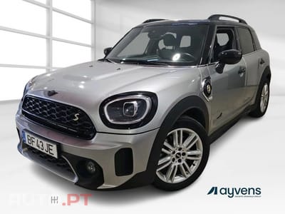 MINI Countryman Cooper SE Premium Classic Auto