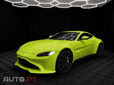 Aston Martin Vantage Coupé V8