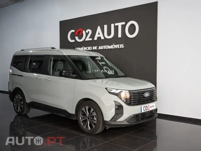 Ford Tourneo 1.0 EcoBoost Titanium