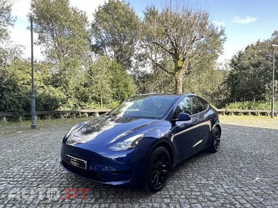 Tesla Model Y Standard RWD