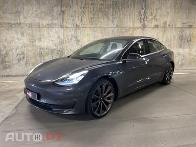 Tesla Model 3 Long-Range Dual Motor AWD