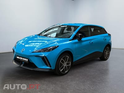 MG MG4 64 kWh Luxury