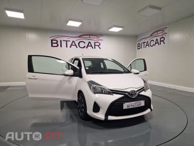 Toyota Yaris BIZZ 1.4 D-4D 90CV IVA DEDUTIVEL
