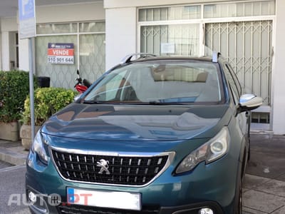 Peugeot 2008 EAT6 PureTche automático