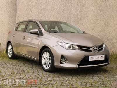 Toyota Auris 1.4 D-4D Exclusive+Navi