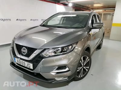 Nissan Qashqai 1.5 dCi N-Connecta J18