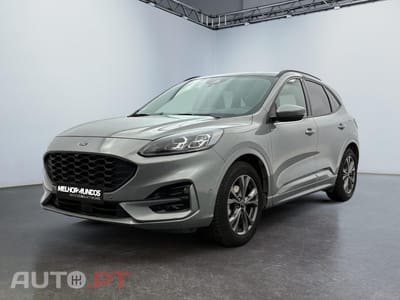 Ford Kuga 2.5 FHEV ST-Line X
