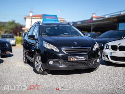 Peugeot 2008 1.2 VTi Active