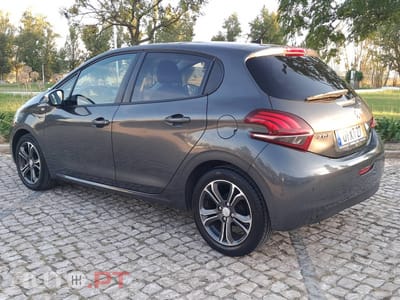 Peugeot 208 1.6 BlueHDi Active