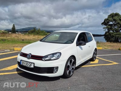 Volkswagen Golf 2.0 TSI GTI